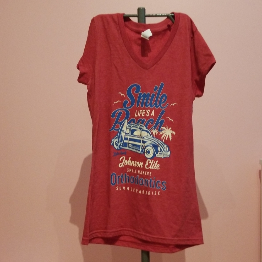Red graphic T-shirt